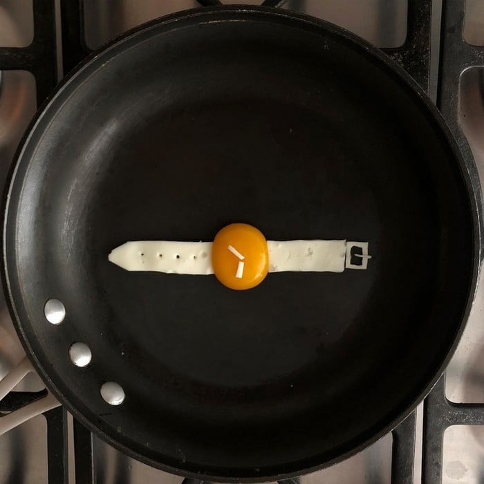 Um artista do México usa uma panela como tela e cria arte a partir de ovos (30 fotos) 2