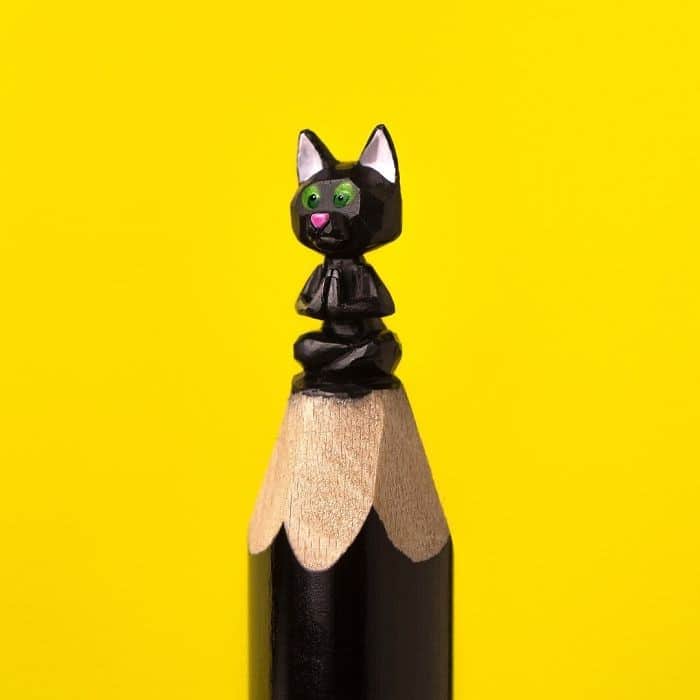 Este artista cria impressionantes esculturas minúsculas no lápis (34 fotos) 24