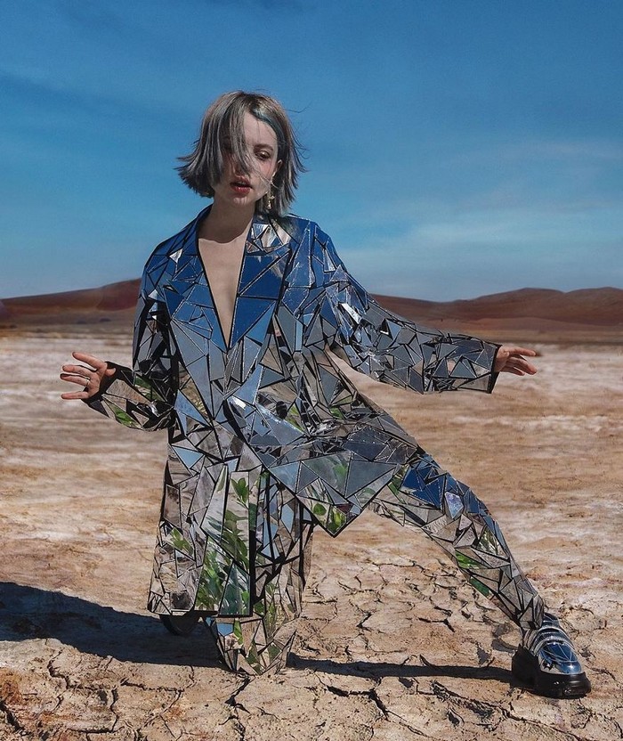 Esta artista russa compartilha suas fotos bizarras e se tornou uma sensação no Instagram (40 fotos) 7