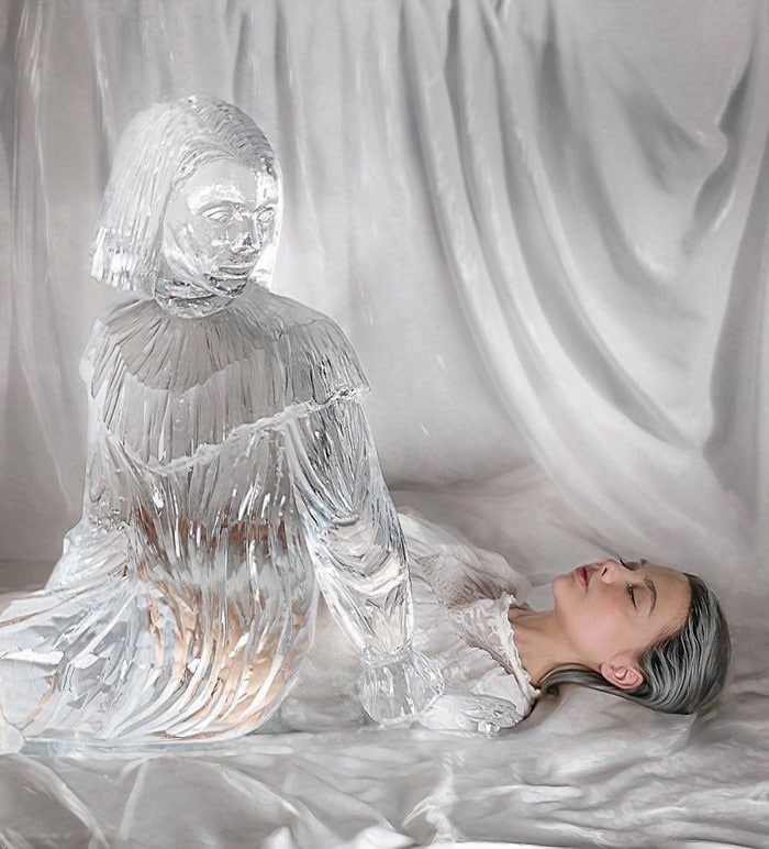 Esta artista russa compartilha suas fotos bizarras e se tornou uma sensação no Instagram (40 fotos) 10