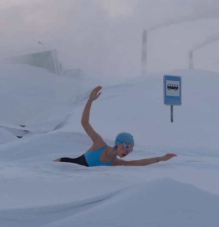 Esta artista russa compartilha suas fotos bizarras e se tornou uma sensação no Instagram (40 fotos) 17