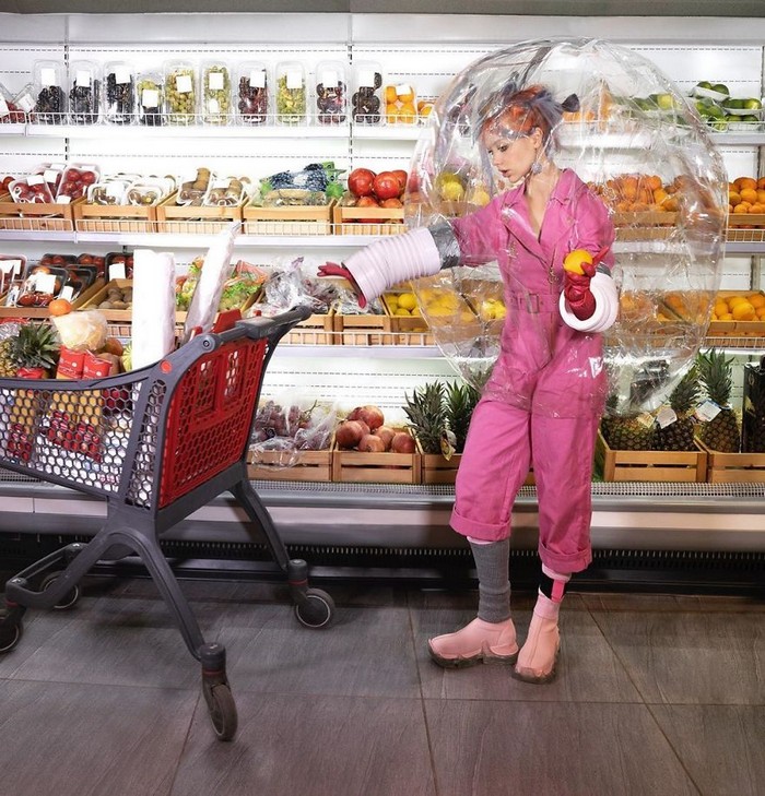 Esta artista russa compartilha suas fotos bizarras e se tornou uma sensação no Instagram (40 fotos) 28