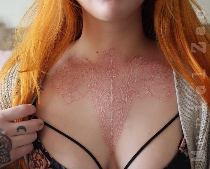 24 tatuagens que provam que o branco é o novo preto 11