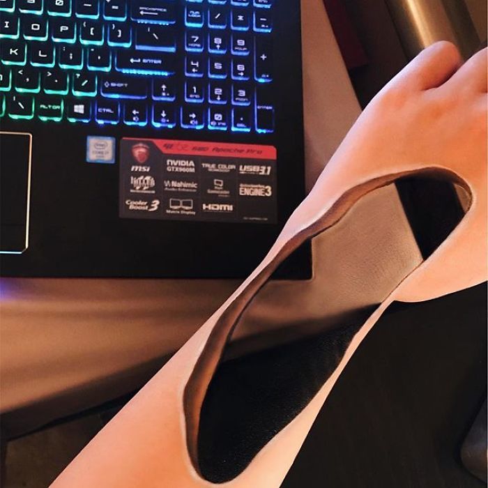 Maquiadora criar ilusões de ótica incrível em pernas e braços (30 fotos) 22