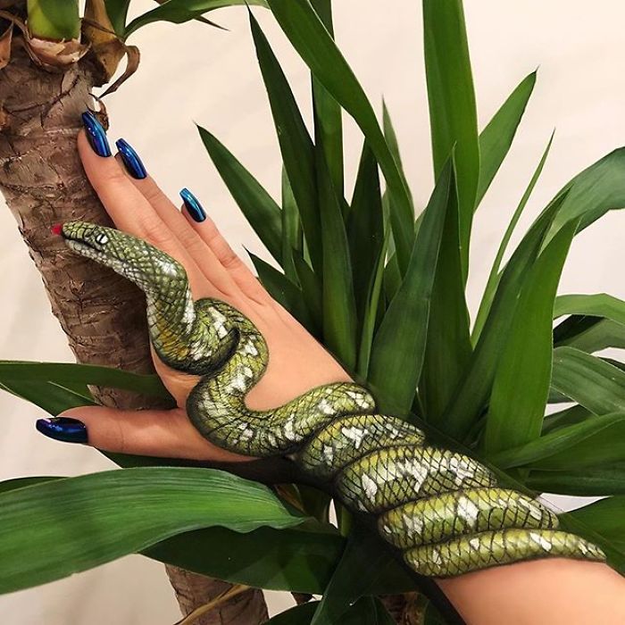 Maquiadora criar ilusões de ótica incrível em pernas e braços (30 fotos) 23