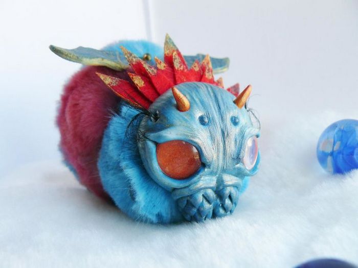 25 trabalho de uma espirante de brinquedos que são assustadores e fofos 23