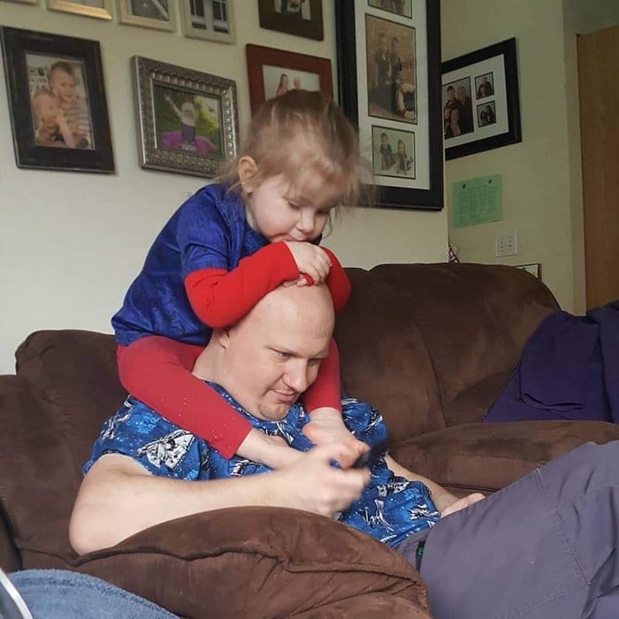 A conta do Instagram Got Toddlered mostra os pais antes e depois dos filhos 14