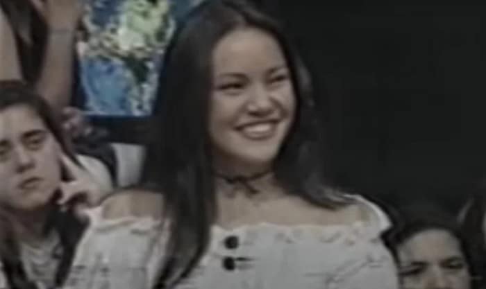 10 famosas que começaram como assistentes de palco 6