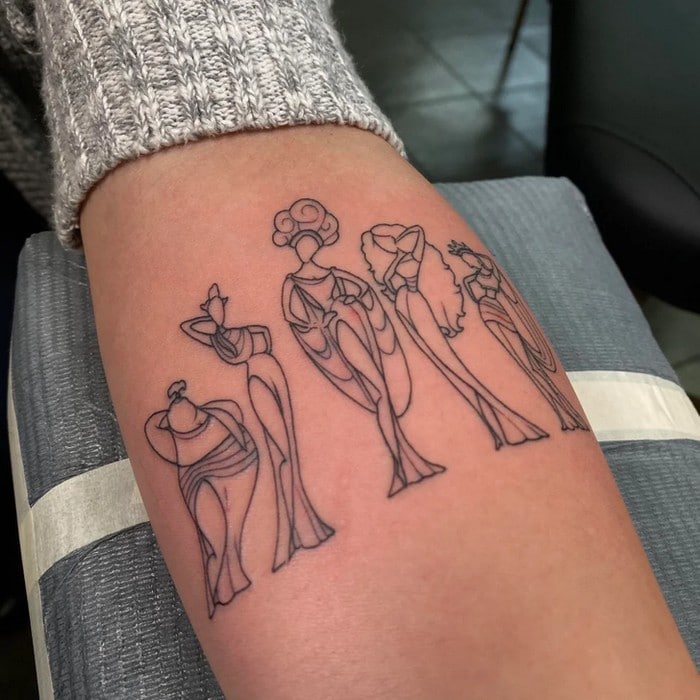 24 tatuagens minimalistas que são o equilíbrio ideal entre ousado e elegante 1