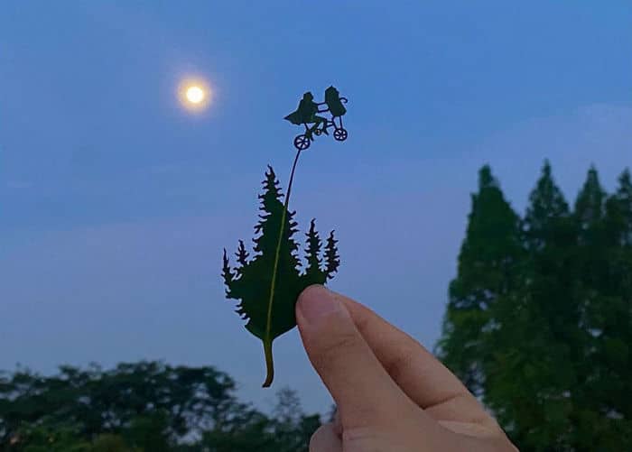 Artista japonês cria obras de arte com recortes em folhas 9