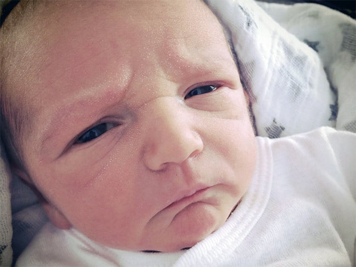 35 bebês que parecem homens de meia-idade 18