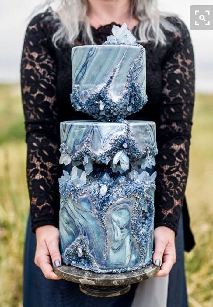 40 bolos de casamento criativos que parecem tão bons que roubaram o show 23