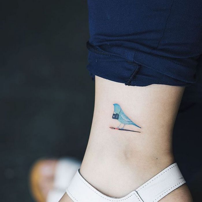 49 tatuagens pequenas para tornozelos que vão te encantar: são discretas e lindas! 20