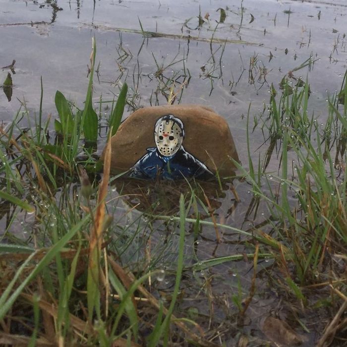 Artista de rua JPS faz sua arte em lugares que a maioria das pessoas negligenciaria 32