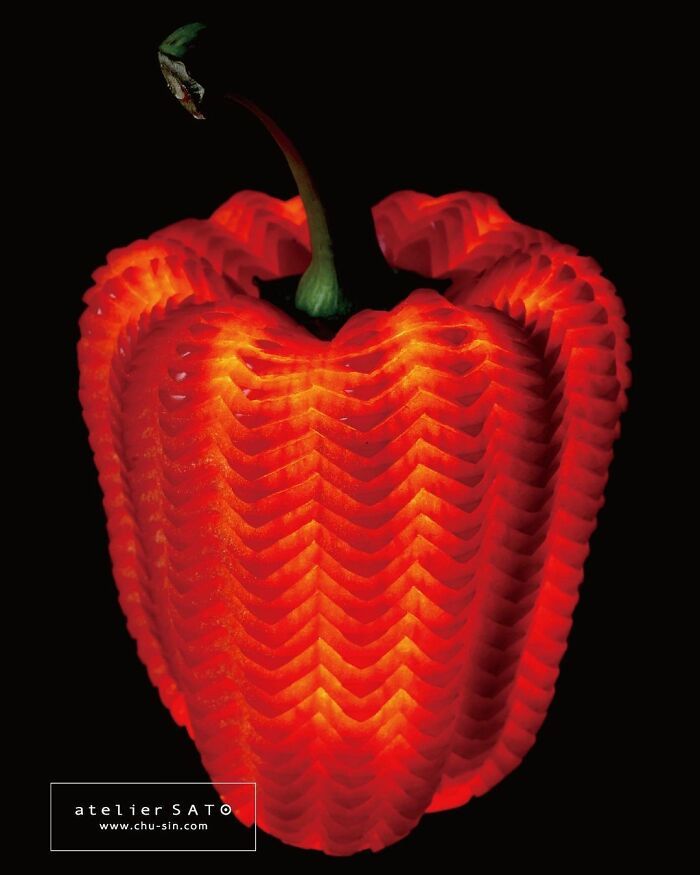 Artista japonês esculpe à mão padrões e ornamentos em comida 32