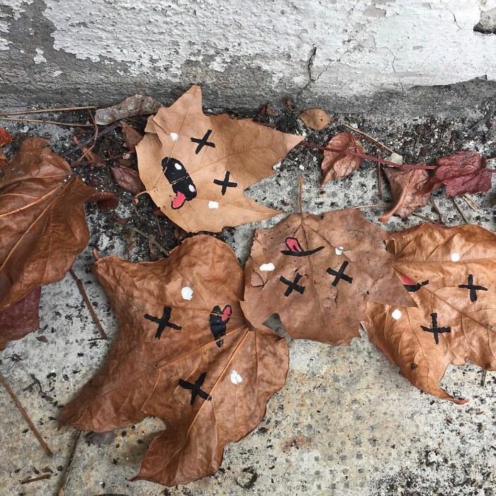 Artista francês espalha humor em espaços urbanos por meio de sua arte 4