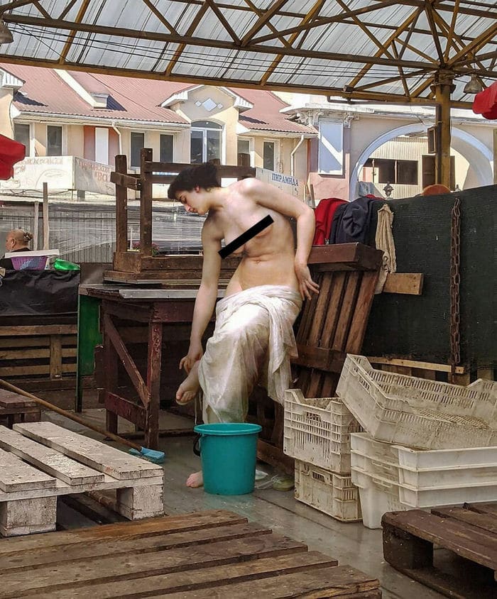 Artista insere personagens de pinturas clássicas no mundo moderno 12