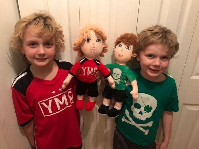 16 brinquedos criando a partir de desenhos feitos por crianças 14