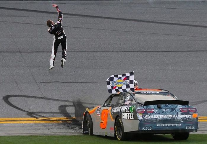 19 ilusões que podem explodir sua mente se você olhar um pouco mais de perto 12