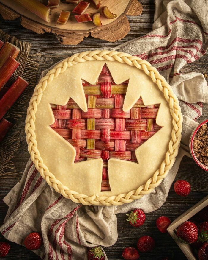 Mulher faz tortas lindas que roubariam a cena em todas as mesas 7