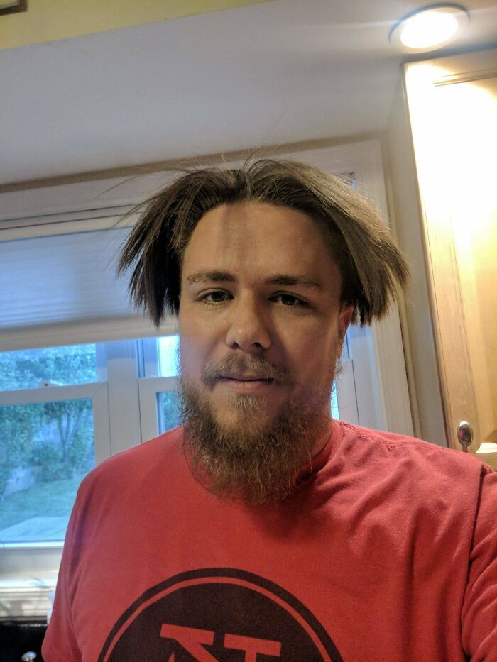 Os 38 penteados e cortes mais bizarros do mundo 25