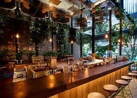 12 perguntas no estilo o que você prefere: Universo Pixar e a vida real 9