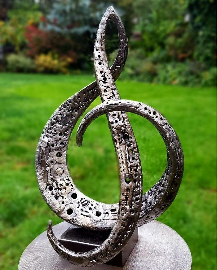 Artista americano traz materiais reciclados de volta à vida, aqui estão 42 de suas esculturas incríveis 25