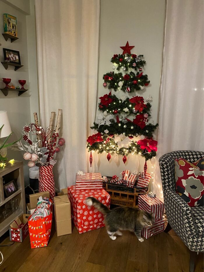 Ei, leitores, compartilhem sua árvore de Natal conosco 24