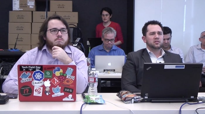 16 fotos provando que sempre há 2 tipos de pessoas 7