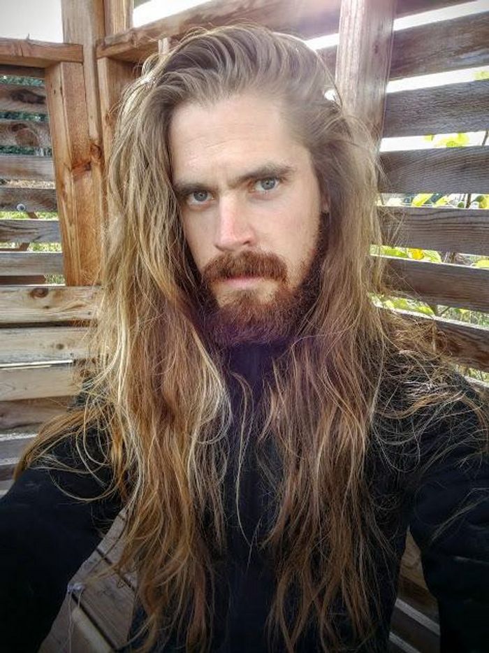 17 homens cujos cabelos podem fazer qualquer mulher chorar de inveja 13
