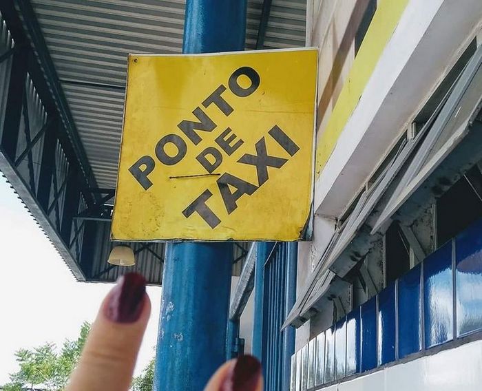 24 placas de avisos com erros engraçados de escrita 20