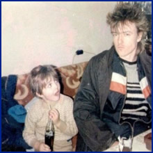 20 fotos que provam que o estilo dos anos 80 era uma zoeira