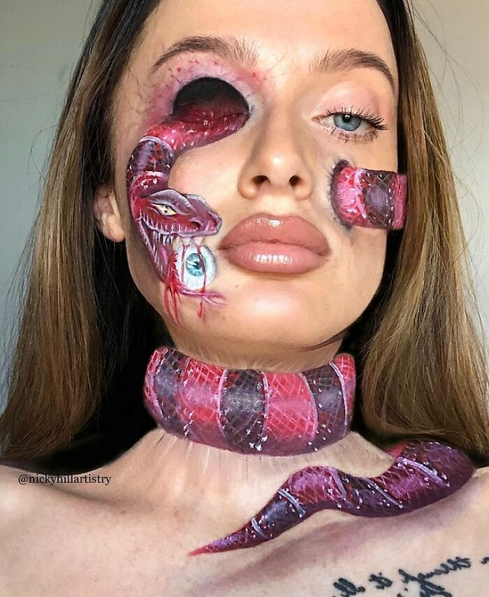 Artista de maquiagem se transforma em qualquer celebridade ou ilusão de ótica que ela deseja 22