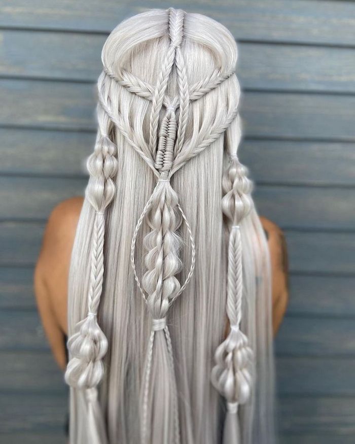 Um cabeleireiro cria penteados incríveis que se tornam virais em um piscar de olhos 1