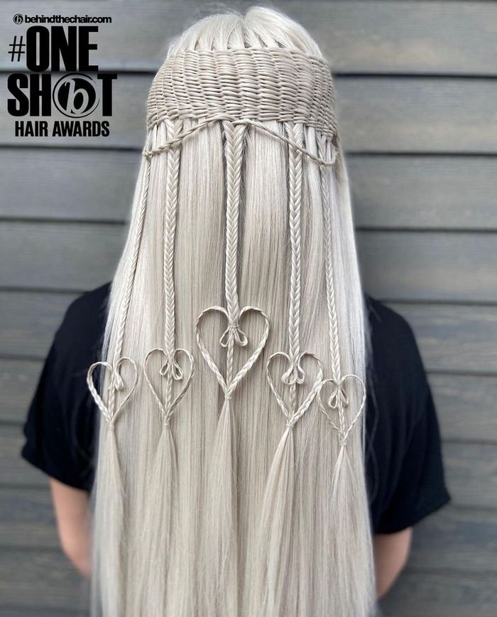 Um cabeleireiro cria penteados incríveis que se tornam virais em um piscar de olhos 11