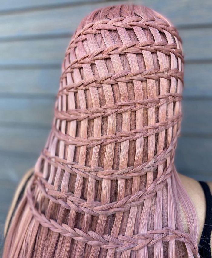 Um cabeleireiro cria penteados incríveis que se tornam virais em um piscar de olhos 13