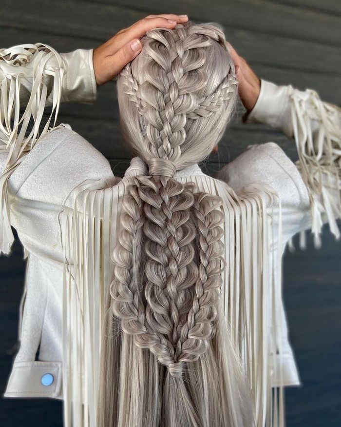 Um cabeleireiro cria penteados incríveis que se tornam virais em um piscar de olhos 21