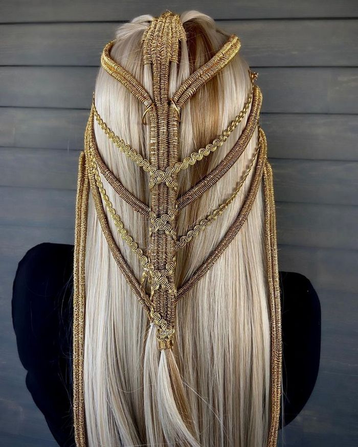 Um cabeleireiro cria penteados incríveis que se tornam virais em um piscar de olhos 25