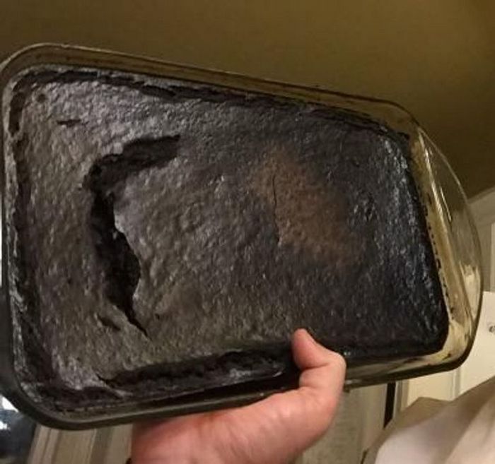22 pessoas que são verdadeiros desastres na cozinha 8