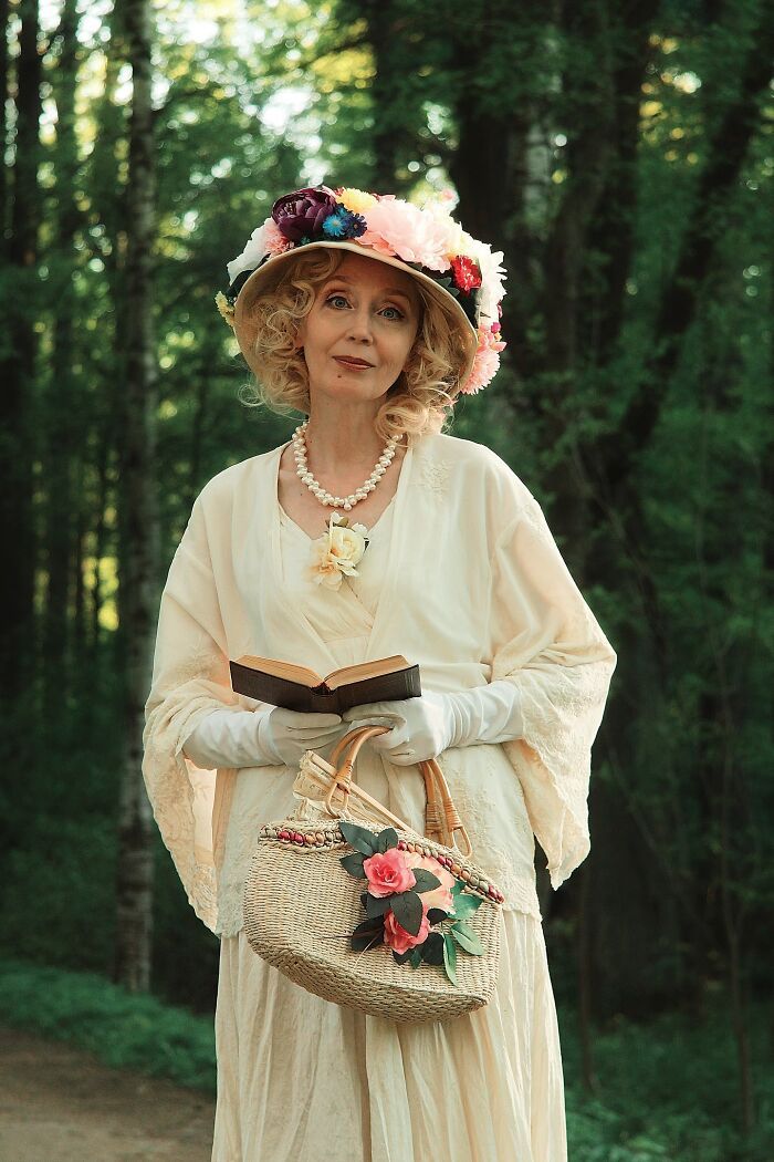 Esta avó russa de 58 anos faz suas próprias fantasias nestes 46 cosplays 16