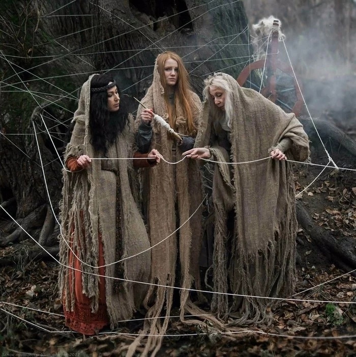 Esta avó russa de 58 anos faz suas próprias fantasias nestes 46 cosplays 25