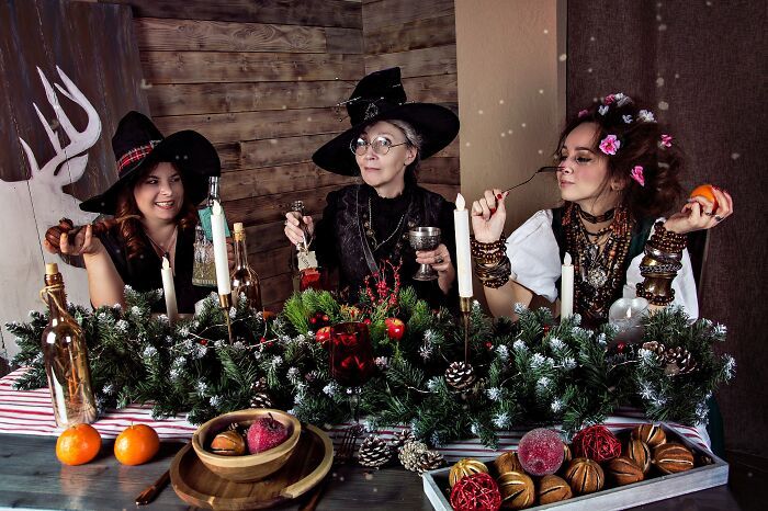 Esta avó russa de 58 anos faz suas próprias fantasias nestes 46 cosplays 27