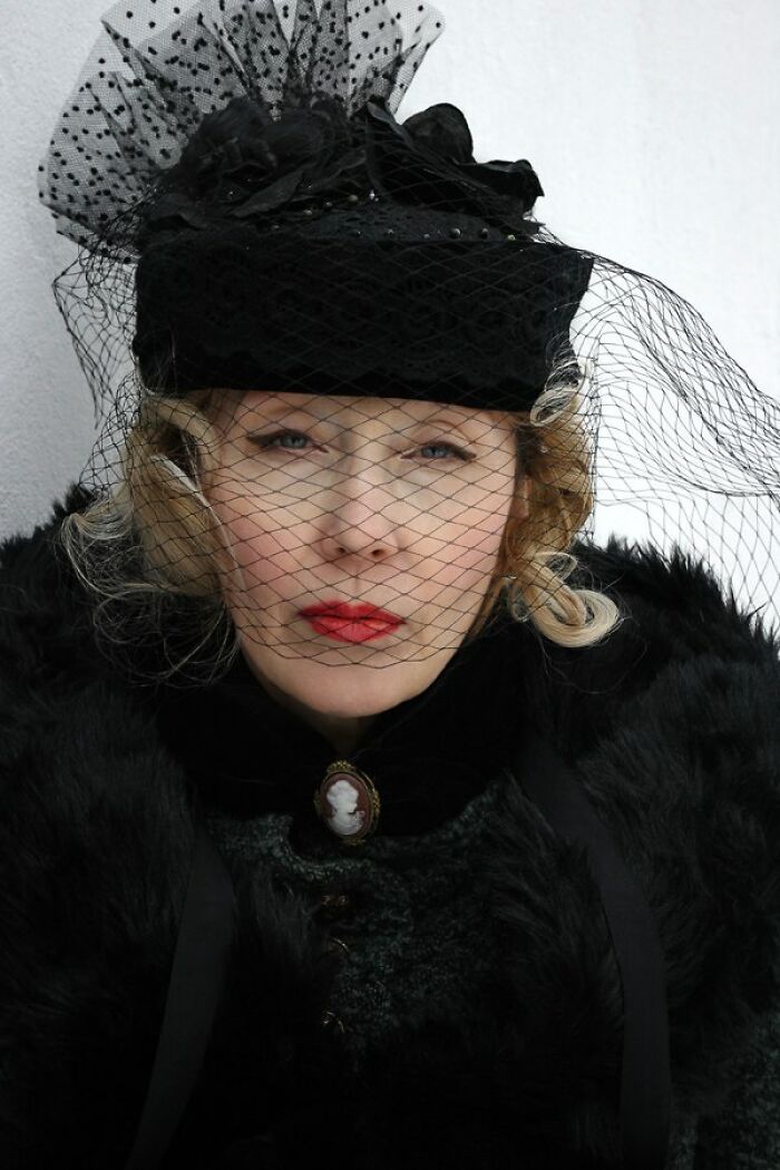 Esta avó russa de 58 anos faz suas próprias fantasias nestes 46 cosplays 30