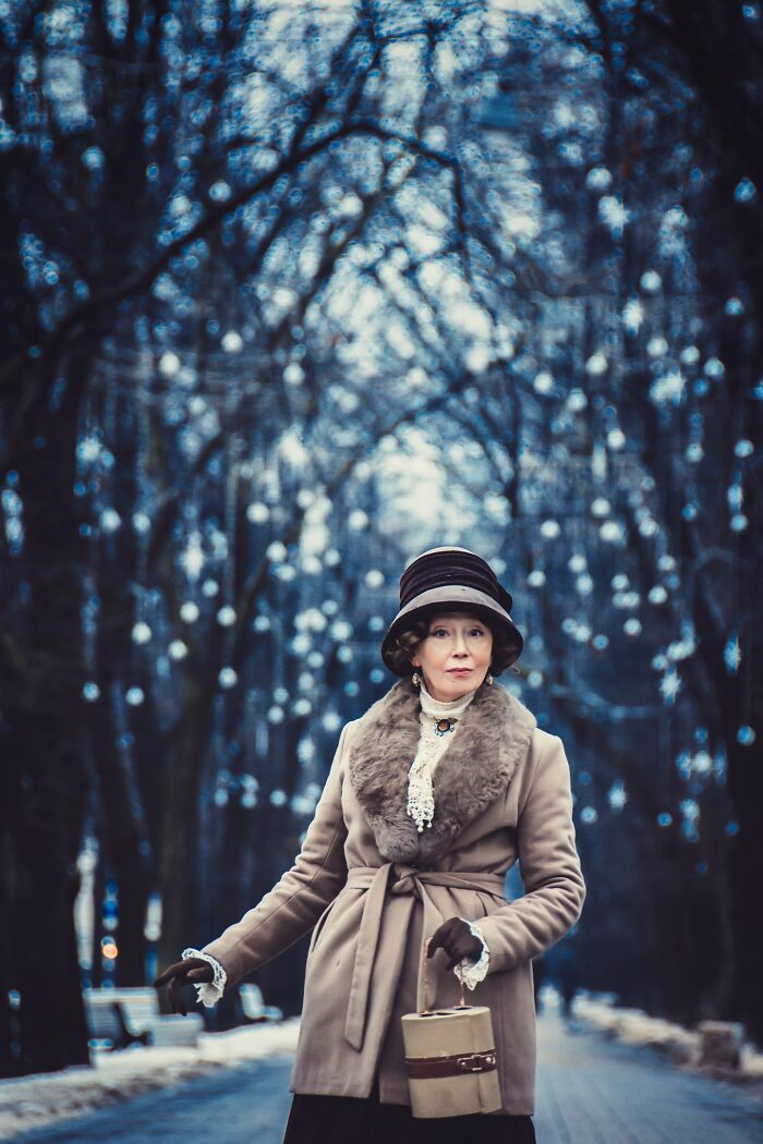 Esta avó russa de 58 anos faz suas próprias fantasias nestes 46 cosplays 43