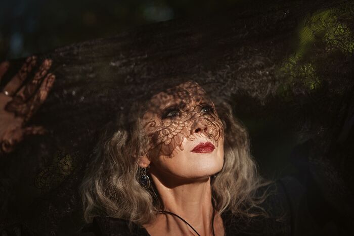 Esta avó russa de 58 anos faz suas próprias fantasias nestes 46 cosplays 44