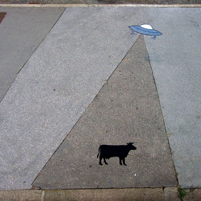 Artista francês cria arte humorística nas ruas de Paris 19