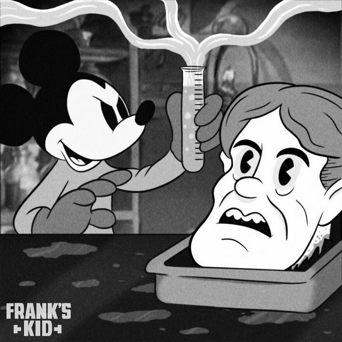 Mickey e Minnie encontram personagens de terror 5