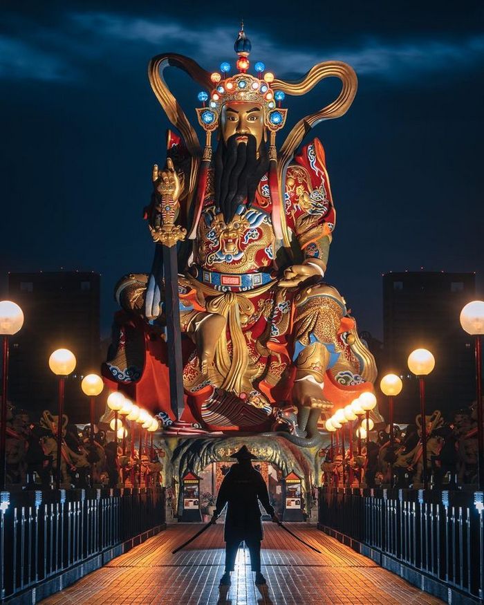 Um fotógrafo captura a beleza hipnotizantes da Ásia 11