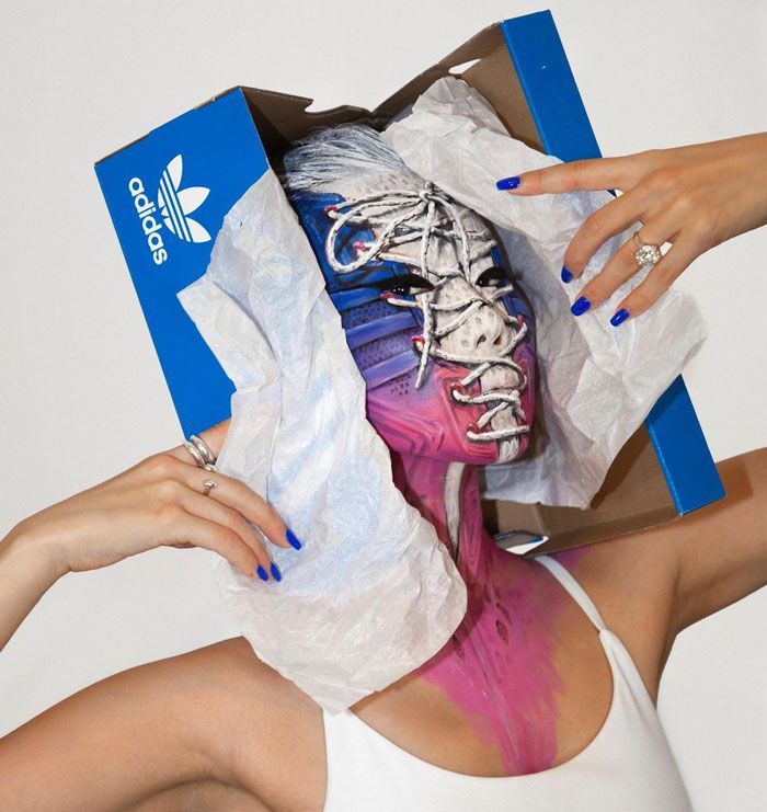 Artista cria ilusões óticas complexas em seu corpo e está bagunçando a mente das pessoas (31 fotos) 23