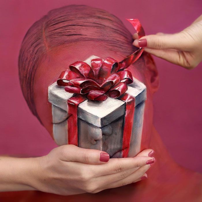 Artista cria ilusões óticas complexas em seu corpo e está bagunçando a mente das pessoas (31 fotos) 24